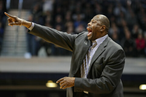 Georgetown blows early lead, falls to Providence, 73-63