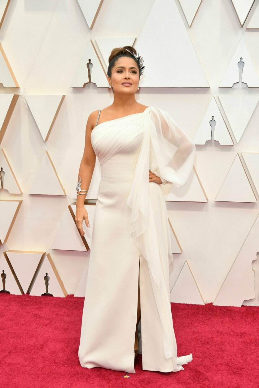 HOLLYWOOD, CALIFORNIA - FEBRUARY 09: Salma Hayek Pinault attends the 92nd Annual Academy Awards at Hollywood and Highland on February 09, 2020 in Hollywood, California. (Photo by Amy Sussman/Getty Images)