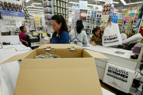 Bed Bath & Beyond’s turnaround isn’t working: Shares are down 25%