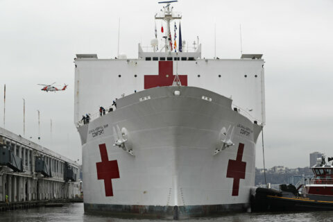 New York hospital ship set to return to Virginia on Thursday