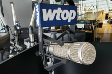 WTOP microphone