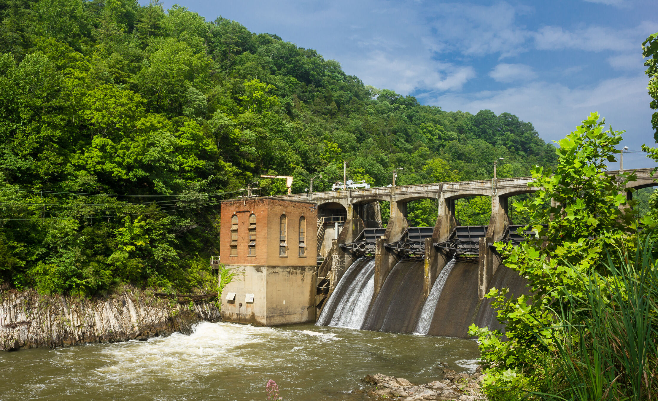 Rains spark fears that Va. dam will fail, 13 homes evacuated - WTOP News