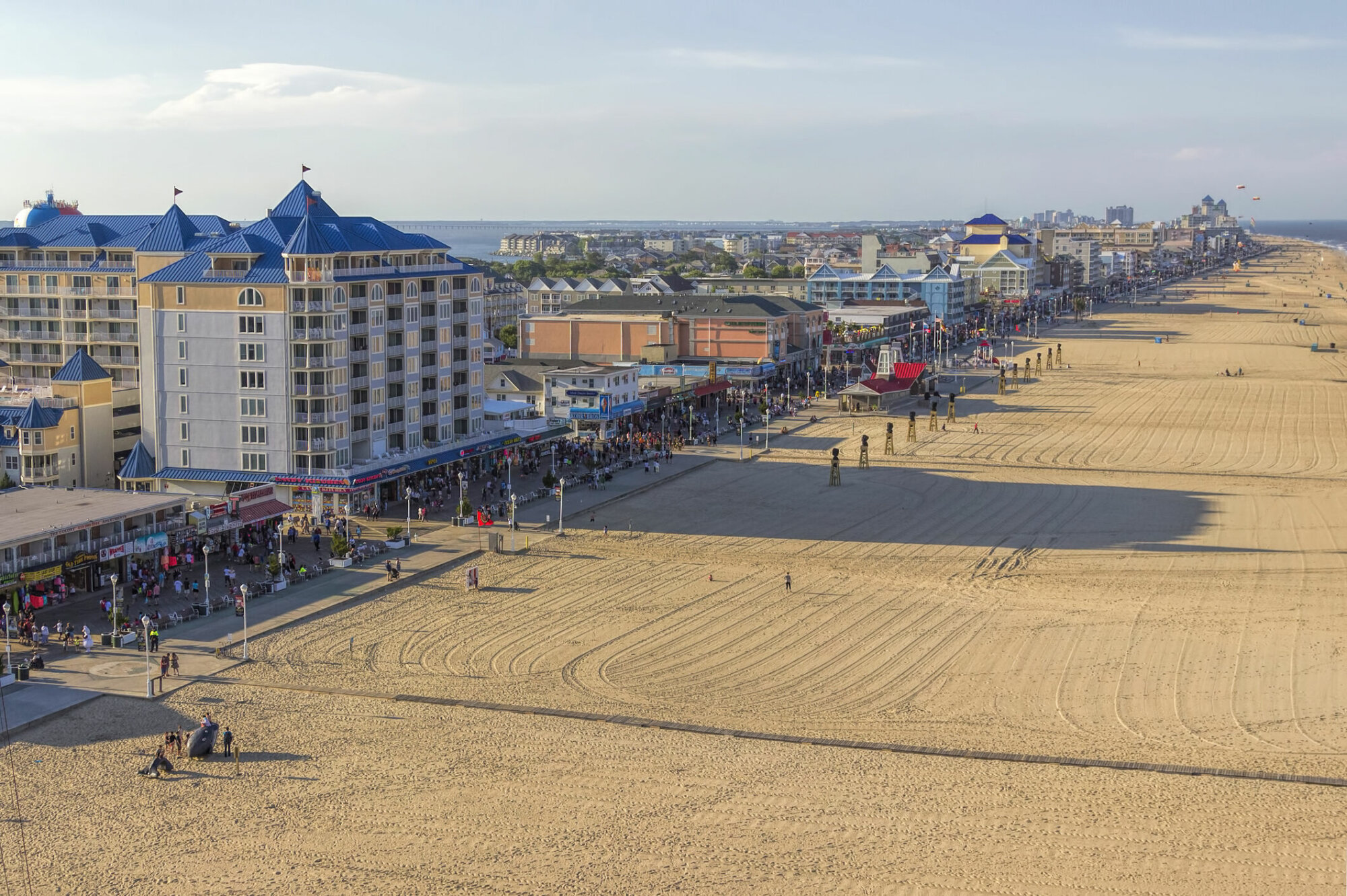 Beaches largely empty as Ocean City reopens boardwalk WTOP