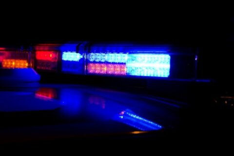 Man carjacks ambulance in Rockville, is stopped in Arlington
