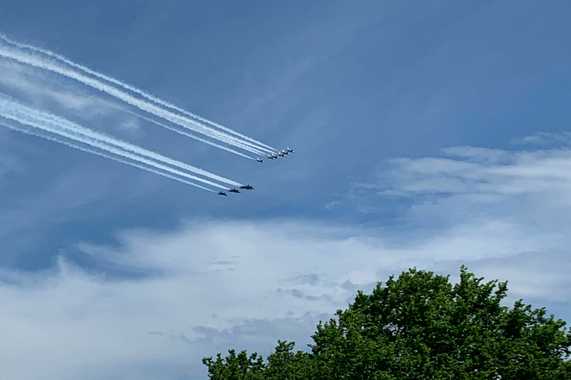Jets flying over the National Mall.
