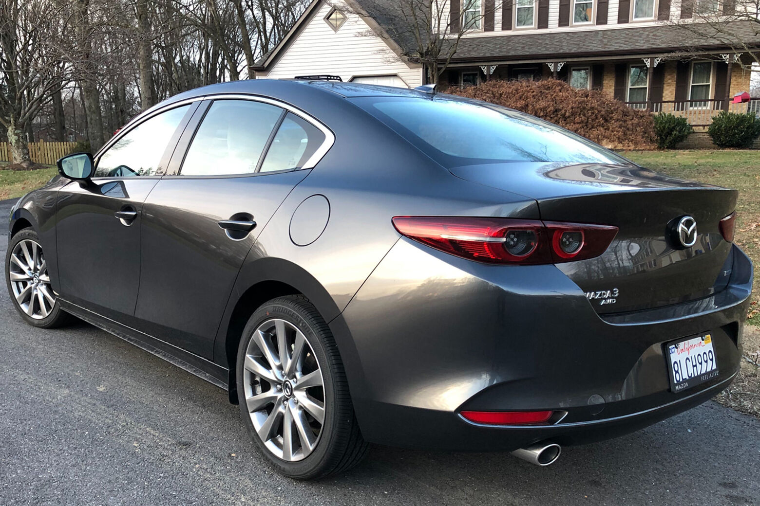 Mazda 3 exterior