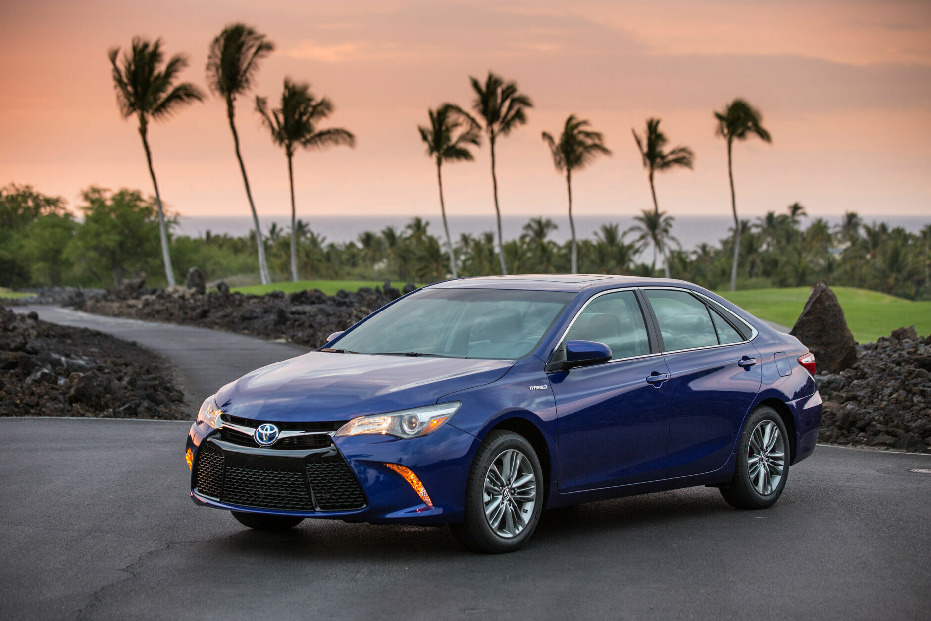 <p><strong>Best used mid-size car for teens:</strong> The 2016 Toyota Camry and Camry Hybrid</p>
