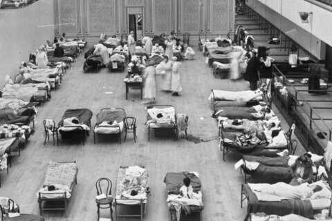 Historians draw comparisons between victims of 1918 H1N1 pandemic, modern coronavirus