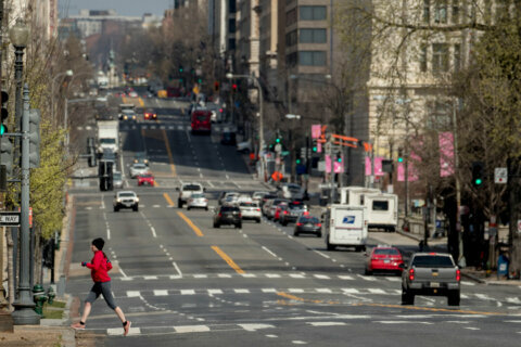 Report: Nearly 1 in 3 DC-area traffic deaths were on foot or bike