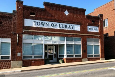 Luray mayor apologizes: ‘Racial stereotypes as humor isn’t funny,’ was ‘wrong, offensive, unbecoming’