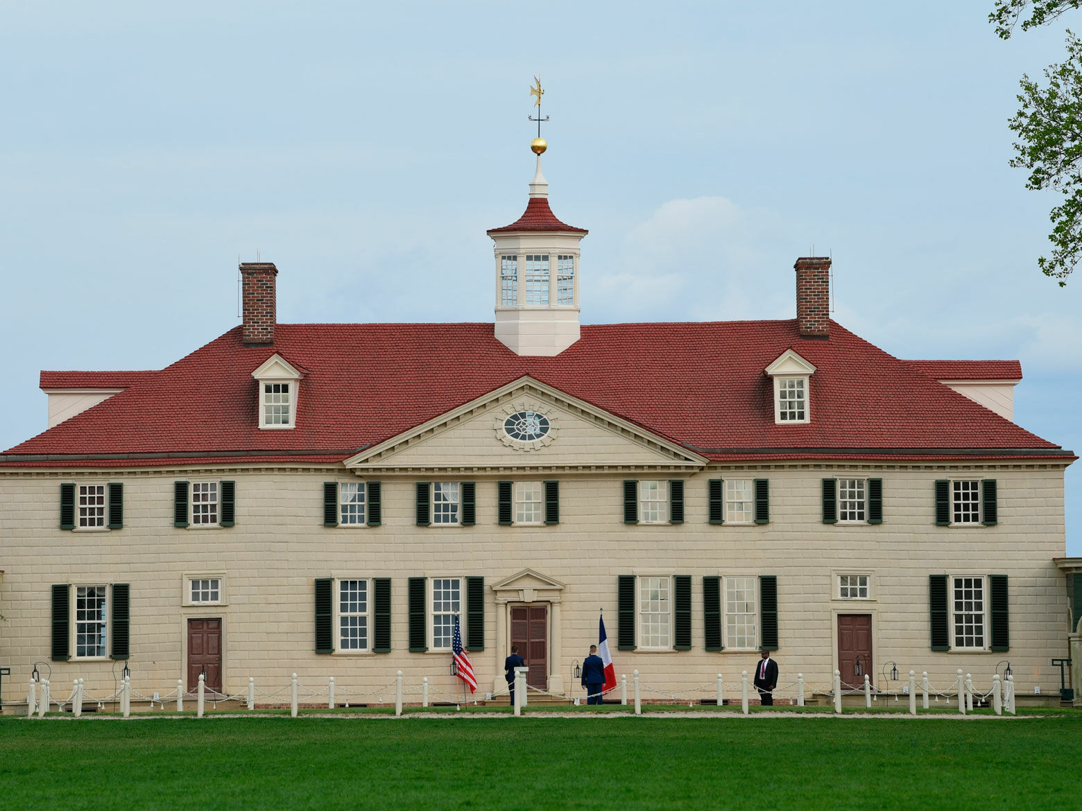 <p>One of the special tours offered at George Washington&#8217;s Mount Vernon estate is of the distillery. Each year, the estate produces rye whiskey of the same style the nation&#8217;s first president distilled when he lived there.</p>
<p>Tours are offered during <a href="https://www.mountvernon.org/plan-your-visit/calendar/events/distillery-gristmill-tours/" target="_blank" rel="noopener">weekends in September</a>, including on Labor Day weekend.</p>
<p>The tour on Sept. 5 includes a whiskey tasting.</p>
<p>There&#8217;s also a virtual <a href="https://www.mountvernon.org/plan-your-visit/calendar/events/virtual-george-washington-patriot-run/" target="_blank" rel="noopener">George Washington Patriot Run</a>, where participants can submit their 5k and 10-miler times between Sept. 1 and Sept. 12.</p>
