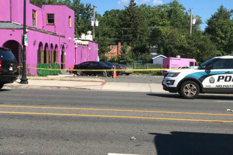 2 injured in shootout on Columbia Pike in Arlington