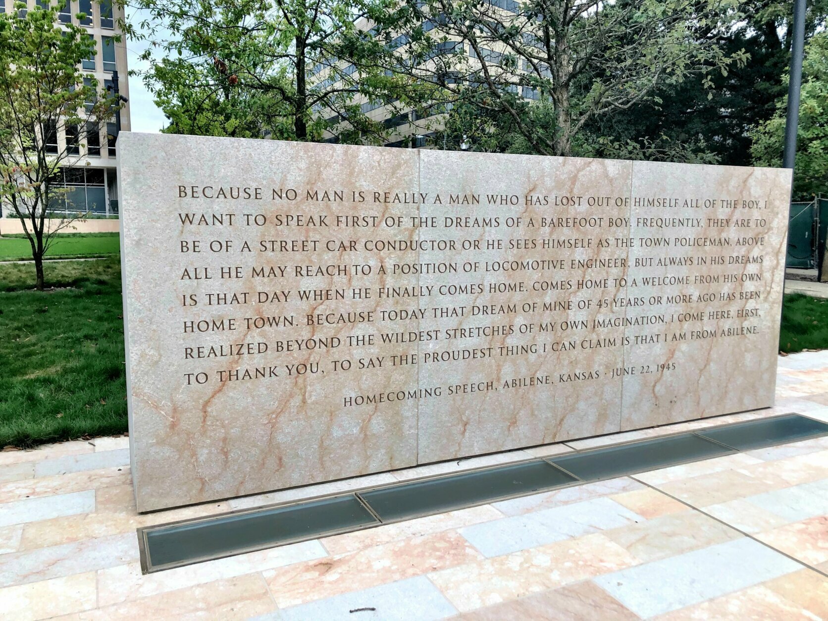Eisenhower memorial text