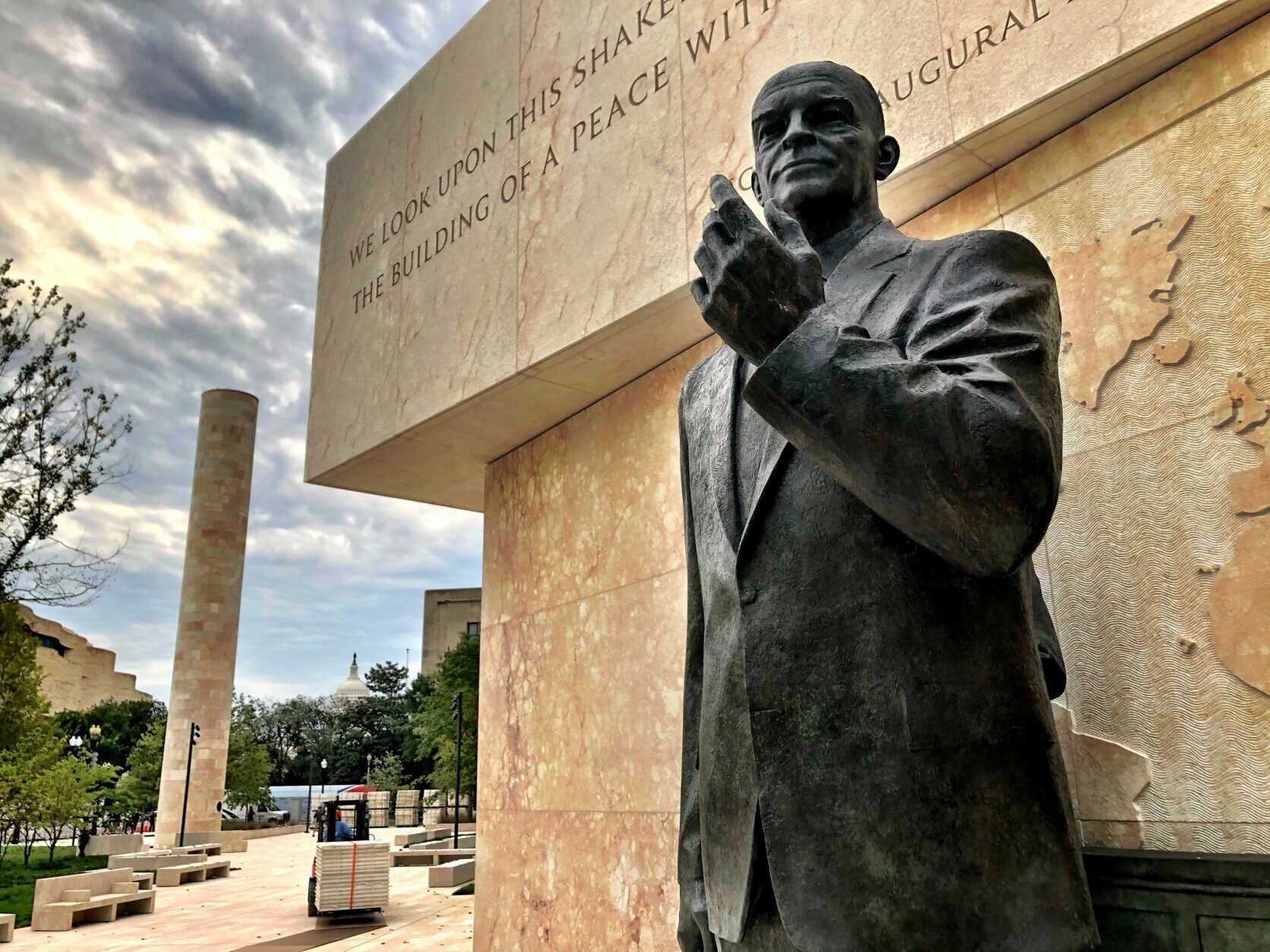 See the new Eisenhower Memorial before Thursday dedication - WTOP News