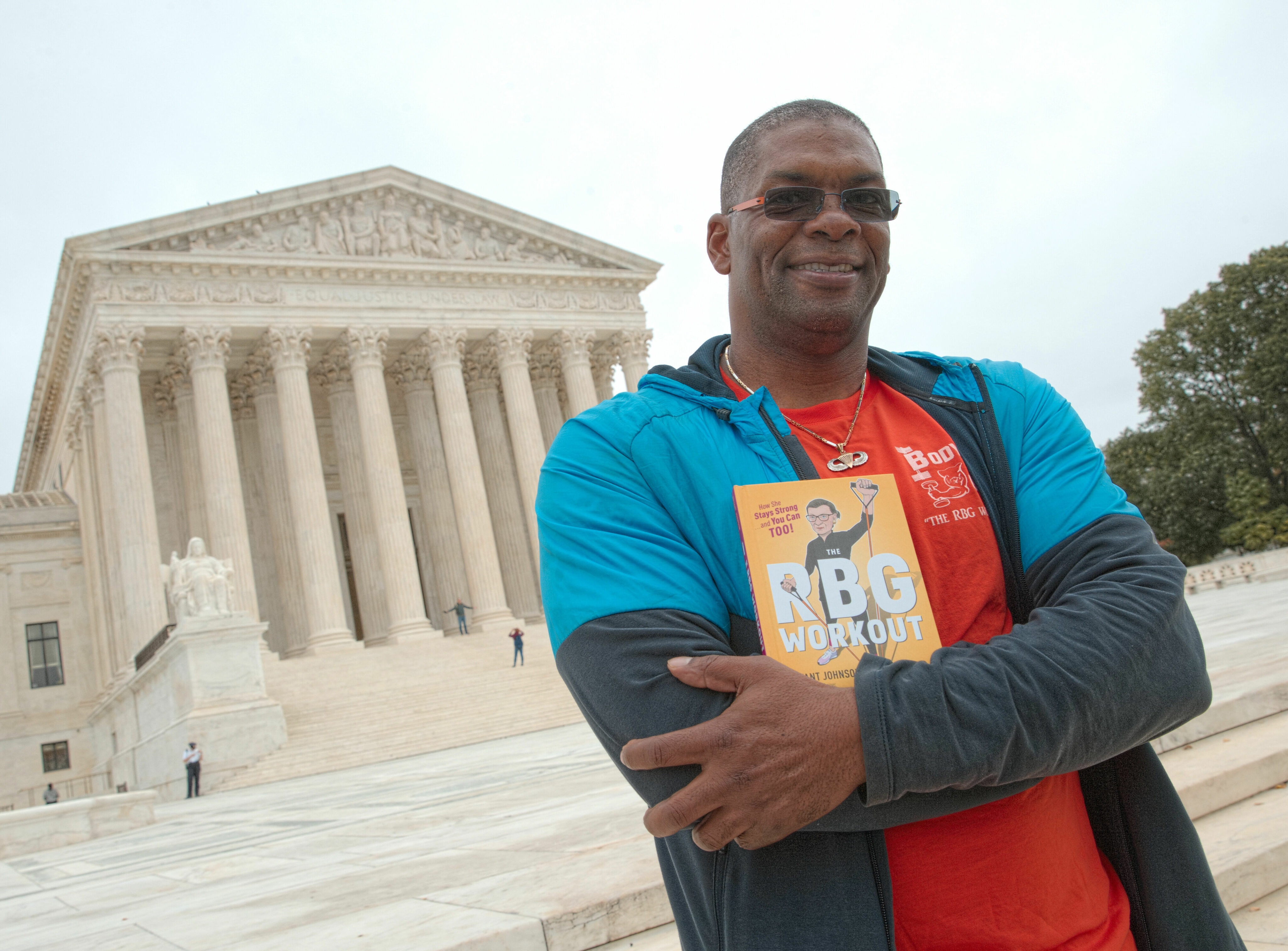 Ginsburg’s longtime personal trainer honors the late justice with pushups