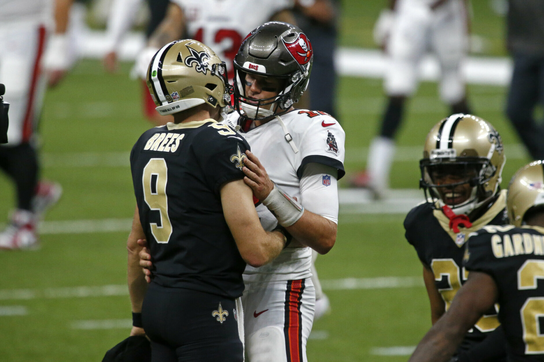 <p><b><i>Bucs 23</i></b><br />
<b><i>Saints 34</i></b></p>
<p>In the NFL&#8217;s first matchup of 40-year-old starting quarterbacks, Drew Brees and Tom Brady both looked their ages, but <a href="https://profootballtalk.nbcsports.com/2020/09/13/drew-brees-breaks-career-pass-attempts-record/">Brees broke another record</a> to help ruin Brady&#8217;s Bucs debut that should temper some of the talk of Tampa&#8217;s title hopes. <a href="https://wtop.com/gallery/nfl/2020-nfl-playoff-predictions/">There was a Super Bowl team on the field in New Orleans</a>, and it wasn&#8217;t the Bucs.</p>
