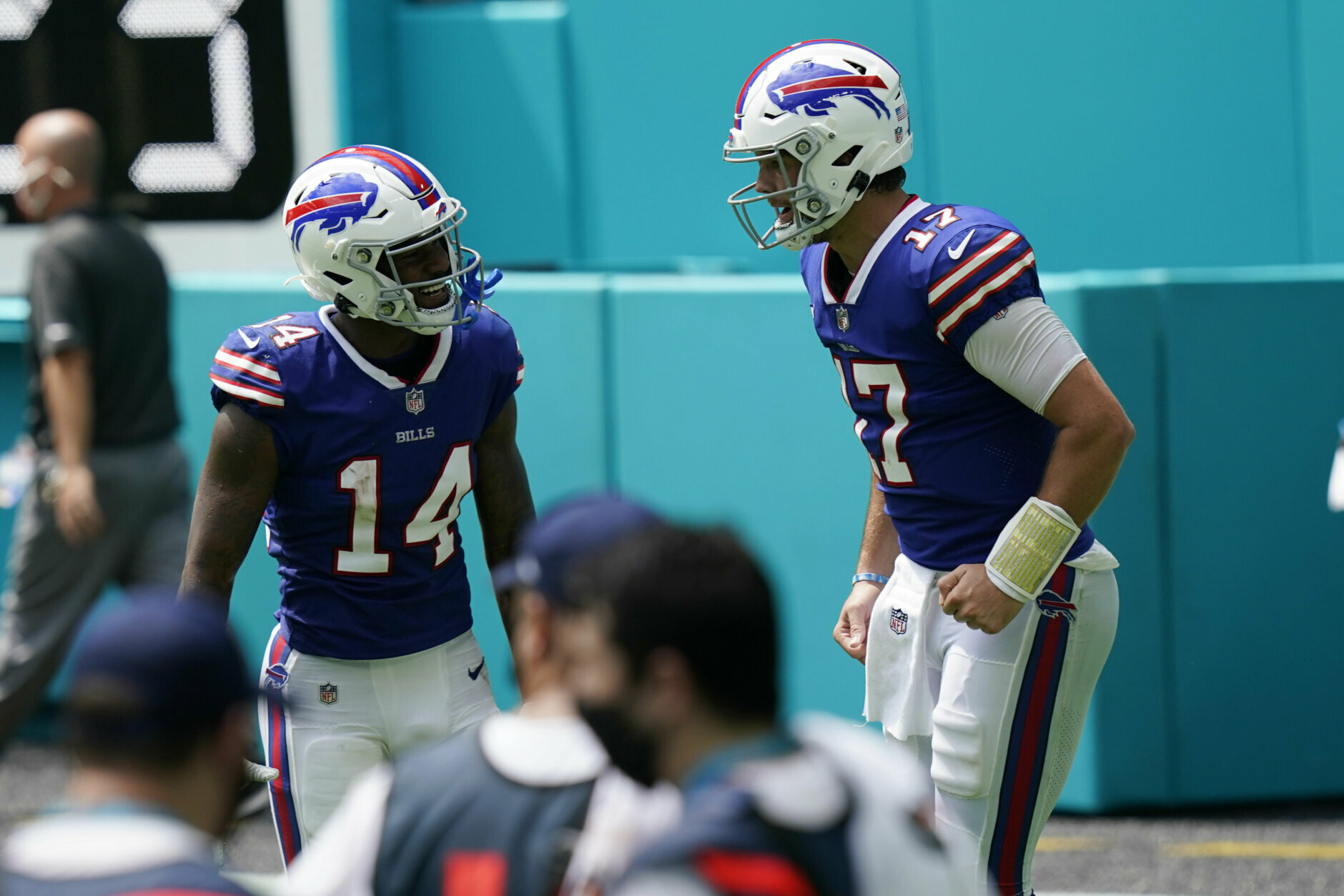 <p><b><i>Bills 31</i></b><br />
<b><i>Dolphins 28</i></b></p>
<p>Josh Allen set career highs with 417 yards and four touchdown passes. He became the first Buffalo quarterback to post consecutive 300-yard passing games since Drew Bledsoe in 2002. If Allen can post another big game against Aaron Donald next week &#8212; and get the ball to Stefon Diggs with Jalen Ramsey covering him &#8212; it might be time to get on the Bills bandwagon.</p>

