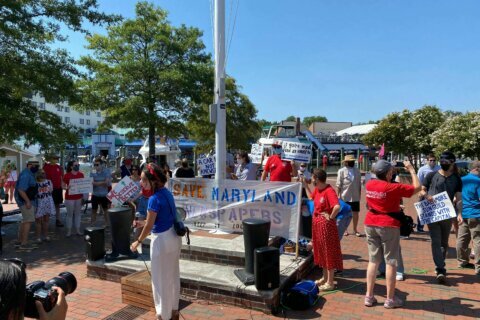 Capital Gazette staff protests Annapolis newsroom closure
