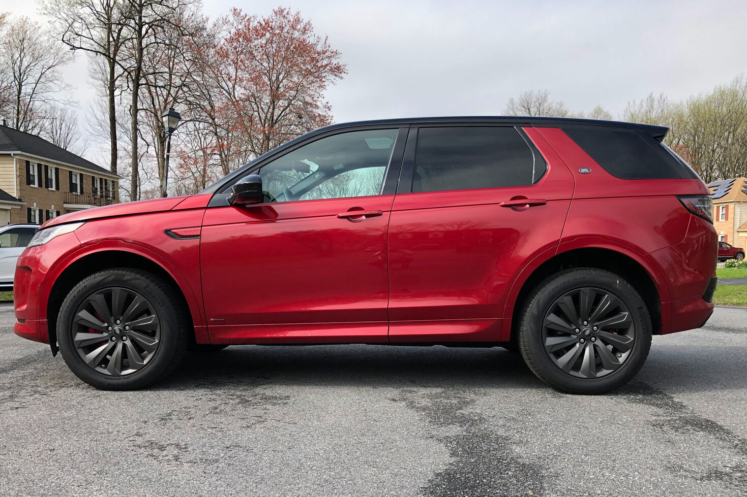 Car Review: 2020 Land Rover Discovery Sport is the compact luxury SUV  that's happy on and off the road - WTOP News