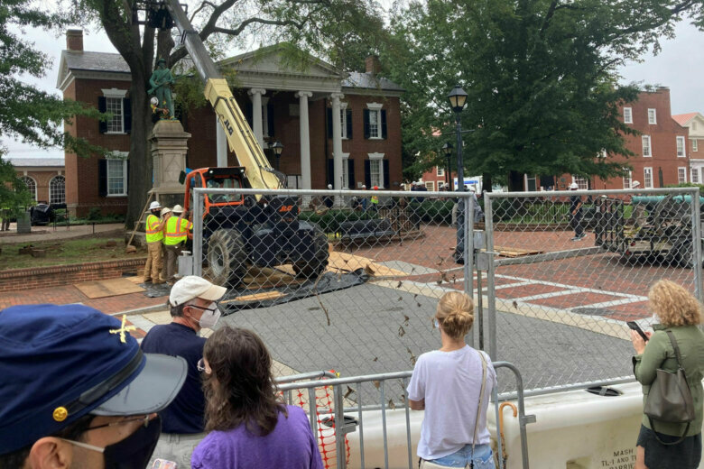 Confederate Statue Removed In Charlottesville, Near Site Of Deadly ...