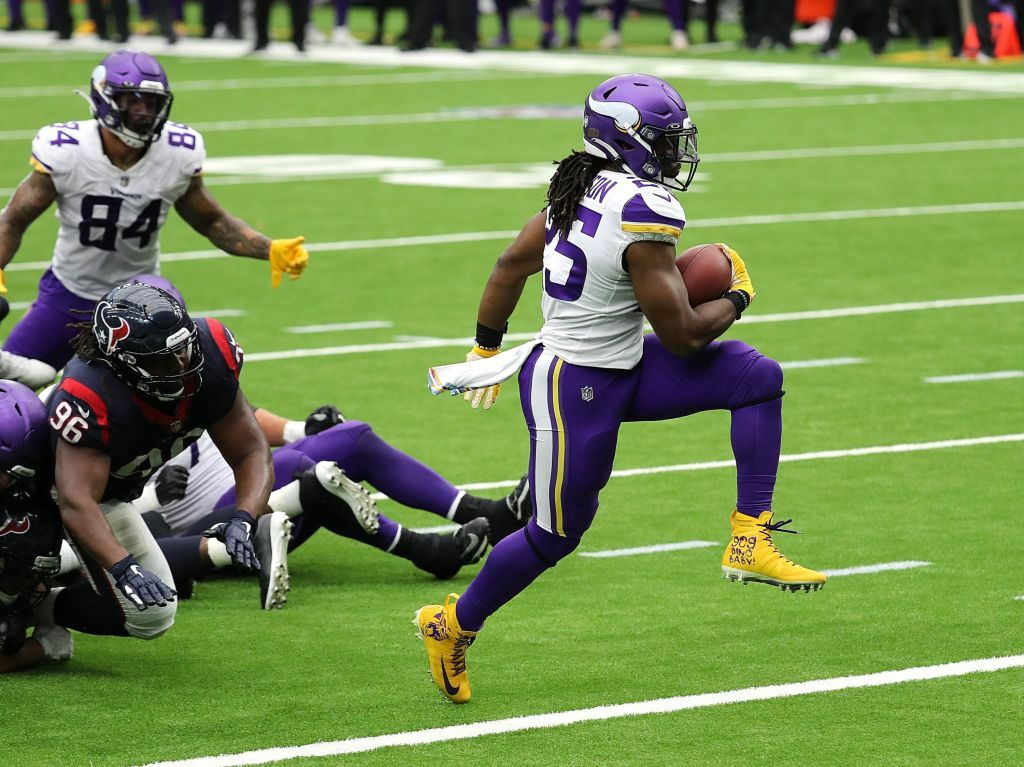 <p><b><i>Vikings 31</i></b><br />
<b><i>Texans 23</i></b></p>
<p>A team with Deshaun Watson at quarterback loses at home to a winless team with Kirk Cousins at quarterback because it&#8217;s poorly coached. Bill O&#8217;Brien took Houston from contender to 0-4 afterthought, and if the Jaguars drop the Texans to 0-5, he shouldn&#8217;t finish out the season.</p>
