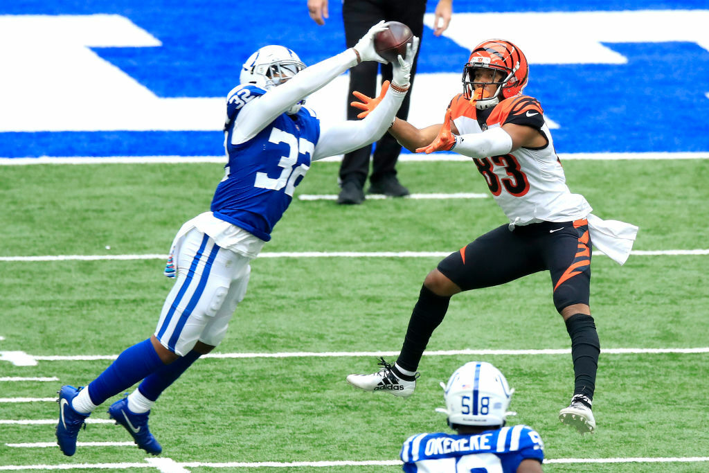 <p><em><strong>Bengals 27</strong></em><br />
<em><strong>Colts 31</strong></em></p>
<p>It&#8217;s so bad in Cincinnati, it&#8217;s actually progress to amass a 21-point lead on the road before letting Philip Rivers, of all people, beat them Bengals. Yikes.</p>
