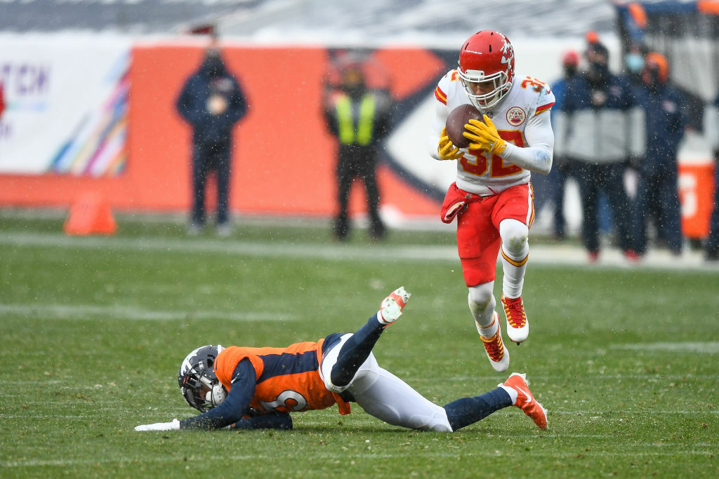 <p><b><i>Chiefs 43</i></b><br />
<b><i>Broncos 16</i></b></p>
<p>How good is Kansas City? Patrick Mahomes looked human and the offense was <a href="https://twitter.com/ESPNStatsInfo/status/1320517156812054528?s=20">historically ineffective on third down,</a> but the Chiefs still frequently made snow angels in Denver&#8217;s end zones. Sorry, Drew Lock — you&#8217;re still light years from <a href="https://profootballtalk.nbcsports.com/2020/10/22/drew-lock-hopes-to-start-rivalry-with-chiefs-this-weekend/">a rivalry with the champs</a>.</p>
