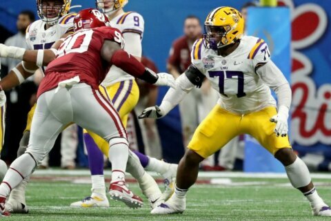 Saahdiq Charles will start in Week 6, but not at left tackle