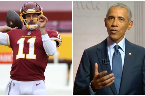 President Barack Obama congratulates Alex Smith on his return