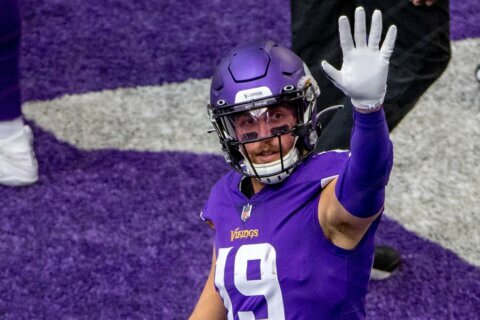 Report: Ravens talked to Vikings about Adam Thielen during Yannick Ngakoue trade