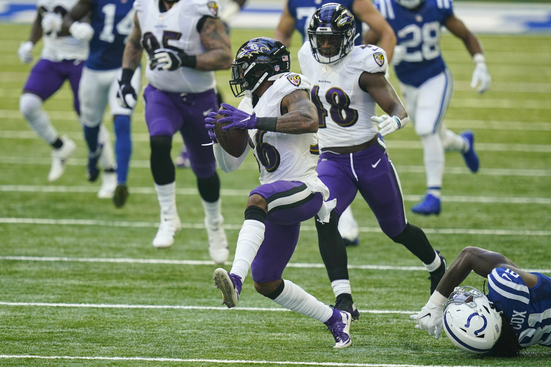 <p><b><i>Ravens 24</i></b><br />
<b><i>Colts 10</i></b></p>
<p>Ten straight road wins. A whopping 31 straight games scoring 20+ points and rushing for over 100 yards, 21 consecutive games with a takeaway and an NFL-best 12th defensive touchdown since 2018. <a href="https://profootballtalk.nbcsports.com/2020/11/02/lamar-jacksons-stats-have-declined-significantly-from-mvp-season/">Lamar Jackson slumping</a> but also <a href="https://www.espn.com/nfl/story/_/id/30280282/baltimore-ravens-qb-lamar-jackson-25-5-ties-dan-marino-best-start-quarterback">etching his name alongside Dan Marino&#8217;s</a>. Has any team been as simultaneously impressive and underwhelming as Baltimore?</p>
