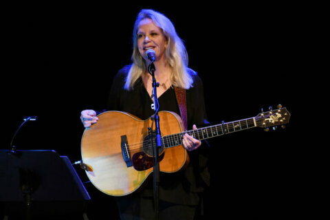 Mary Chapin Carpenter talks DC roots en route to Wolf Trap streaming event