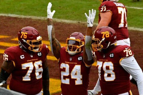 Washington’s locker room was LIT after Friday’s practice