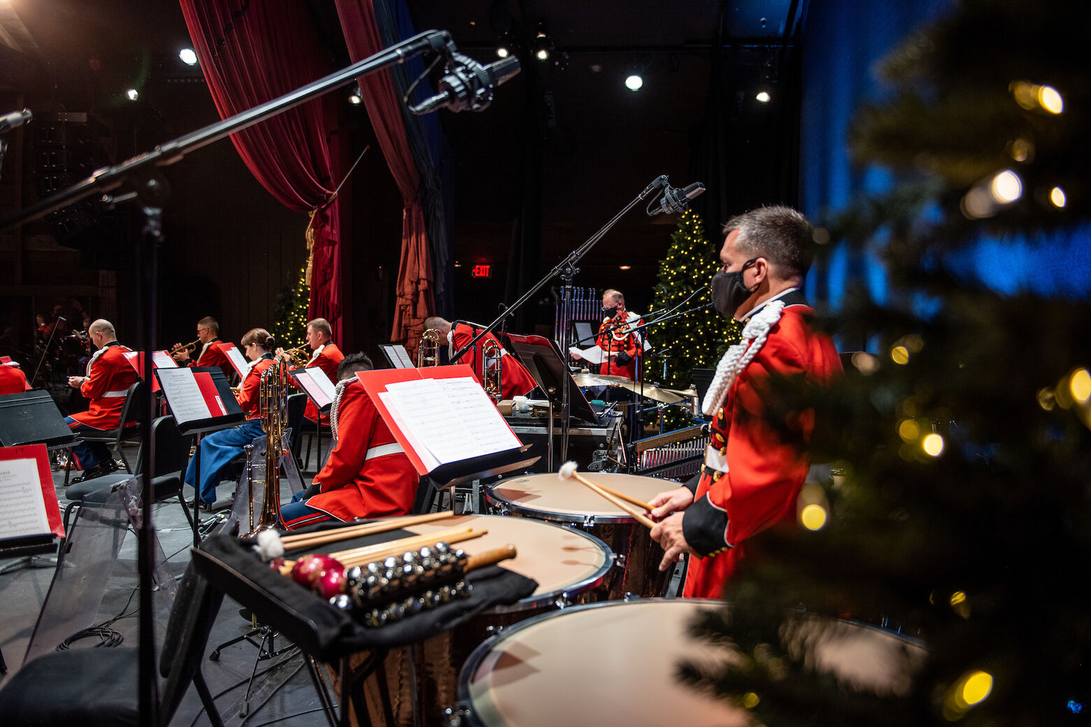 Wolf Trap hosts virtual holiday singalong with two free streaming