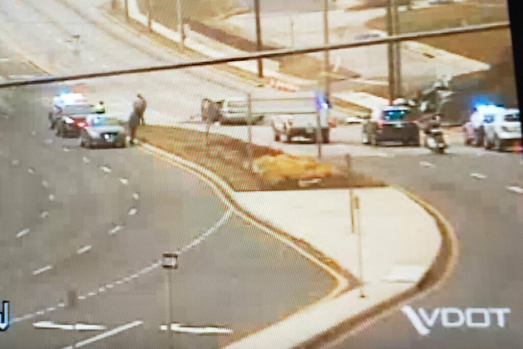 Child Killed, 3 Other People Injured In Fairfax County Crash | WTOP