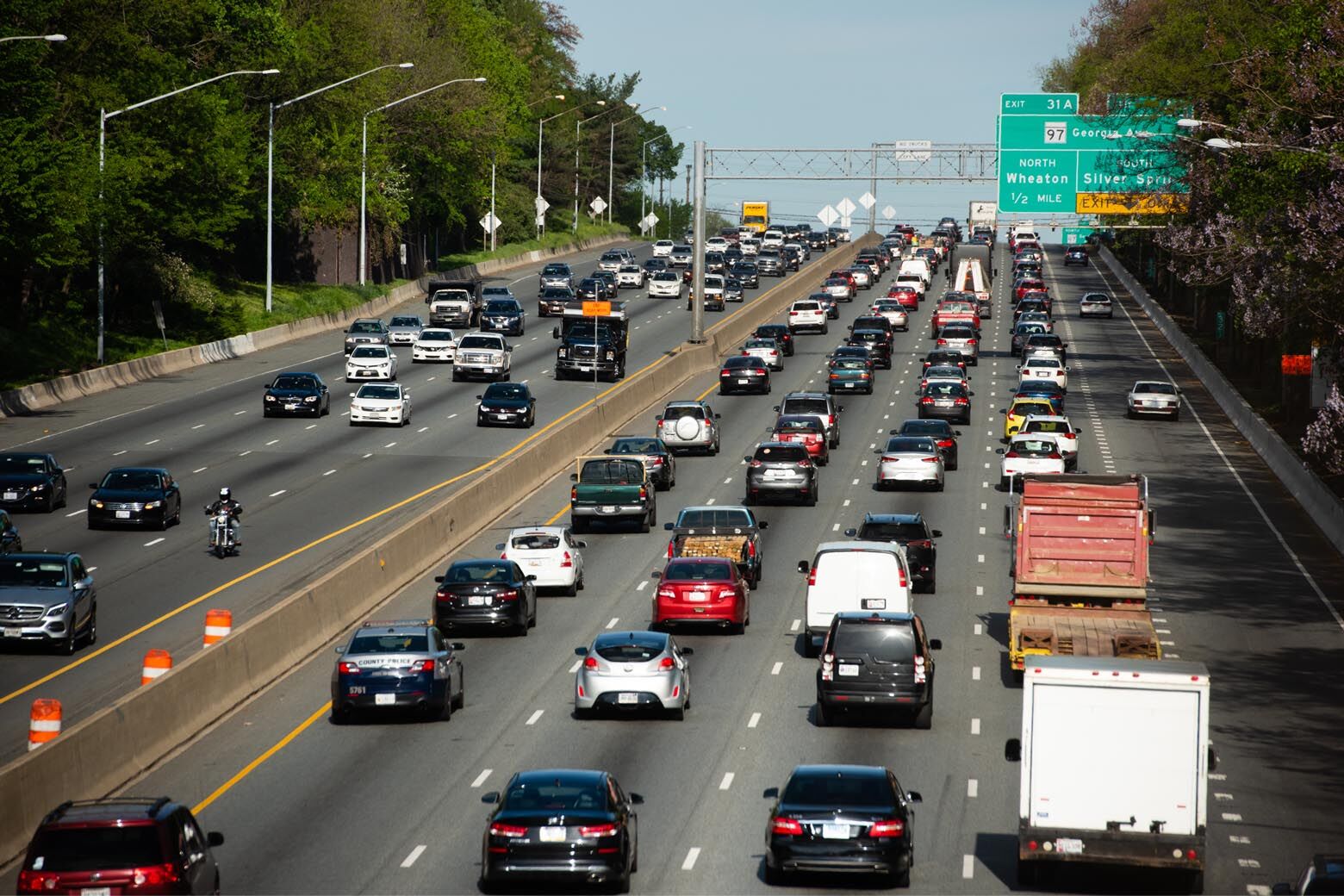 Crashes snarl Capital Beltway’s Outer Loop in Montgomery County - WTOP News