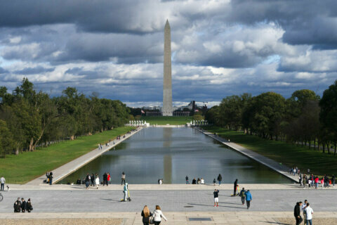 Washington Monument to reopen Wednesday