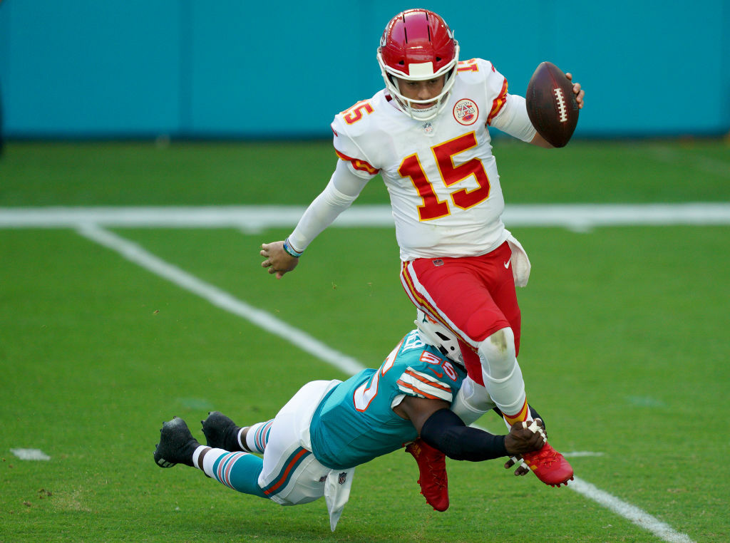 <p><b><i>Chiefs 33</i></b><br />
<b><i>Dolphins 27</i></b></p>
<p>Man, Kansas City has to be frustrating to play against.</p>
<p>Patrick Mahomes took <a href="https://twitter.com/ESPNStatsInfo/status/1338194285691363332?s=20" target="_blank" rel="noopener">a historically awful 30-yard sack</a> and threw two picks in his first seven pass attempts, yet still did enough to erase another double-digit deficit and clinch the Chiefs&#8217; fifth straight AFC West title on the same field in which they just won the Super Bowl. Miami didn&#8217;t need <a href="https://profootballtalk.nbcsports.com/2020/12/09/brian-flores-wishing-dolphins-could-play-with-14-defenders-against-chiefs/" target="_blank" rel="noopener">14 defenders</a>, just some better luck.</p>
