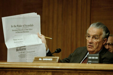 Former US Sen. Paul Sarbanes dies at 87