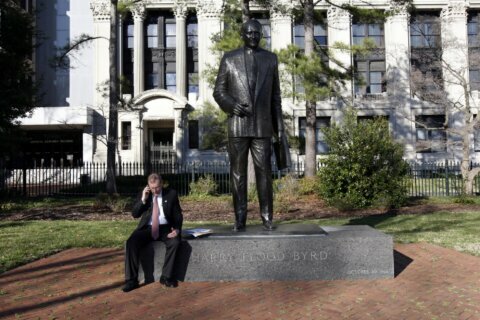 Virginia to soon remove statue of segregationist Byrd