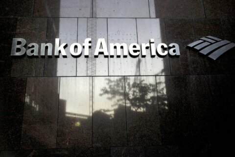 Bank of America 4Q profit falls 18% on lower interest rates