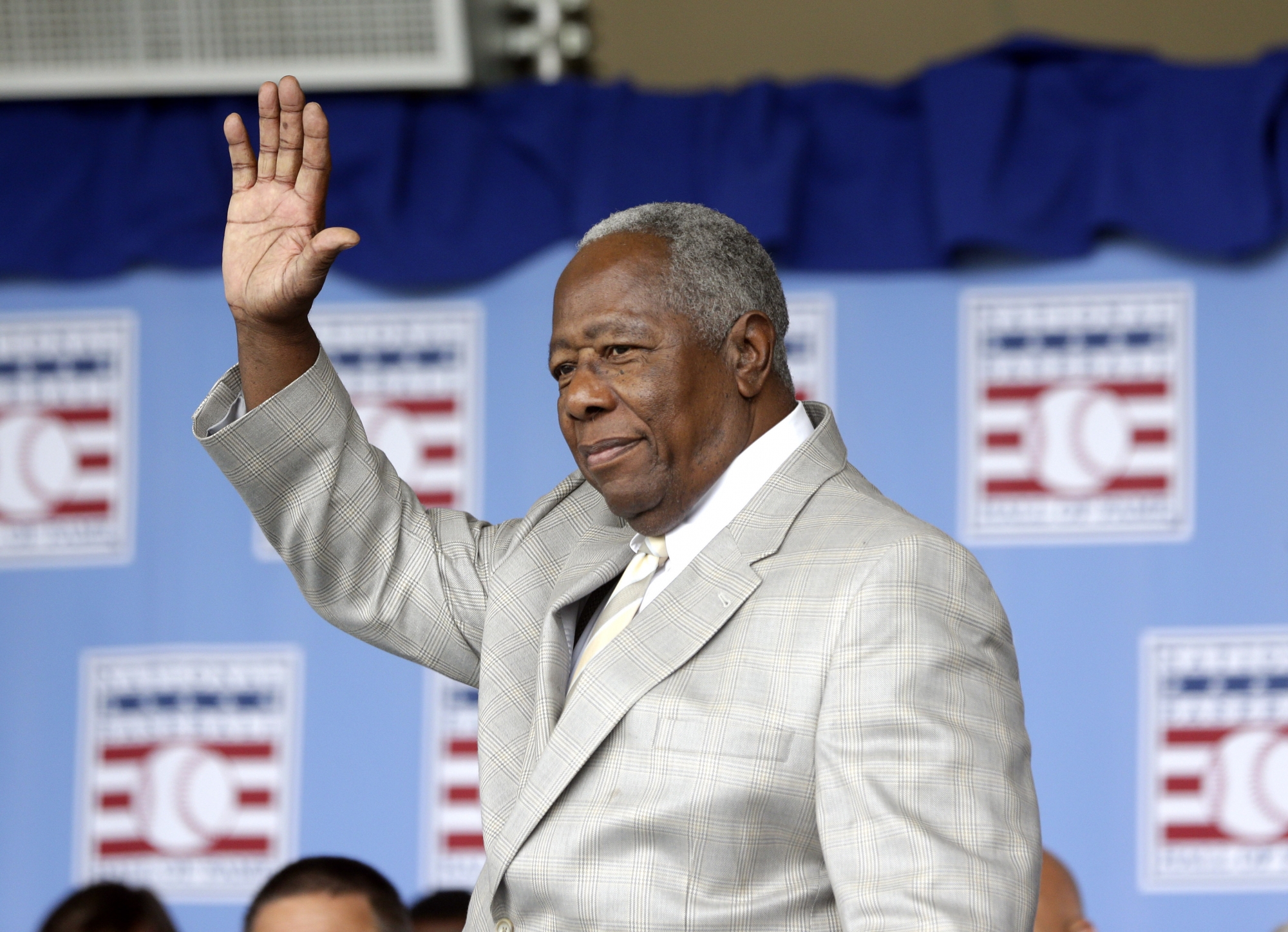 Hank Aaron, baseball's one-time home run king, dies at 86 - WTOP News