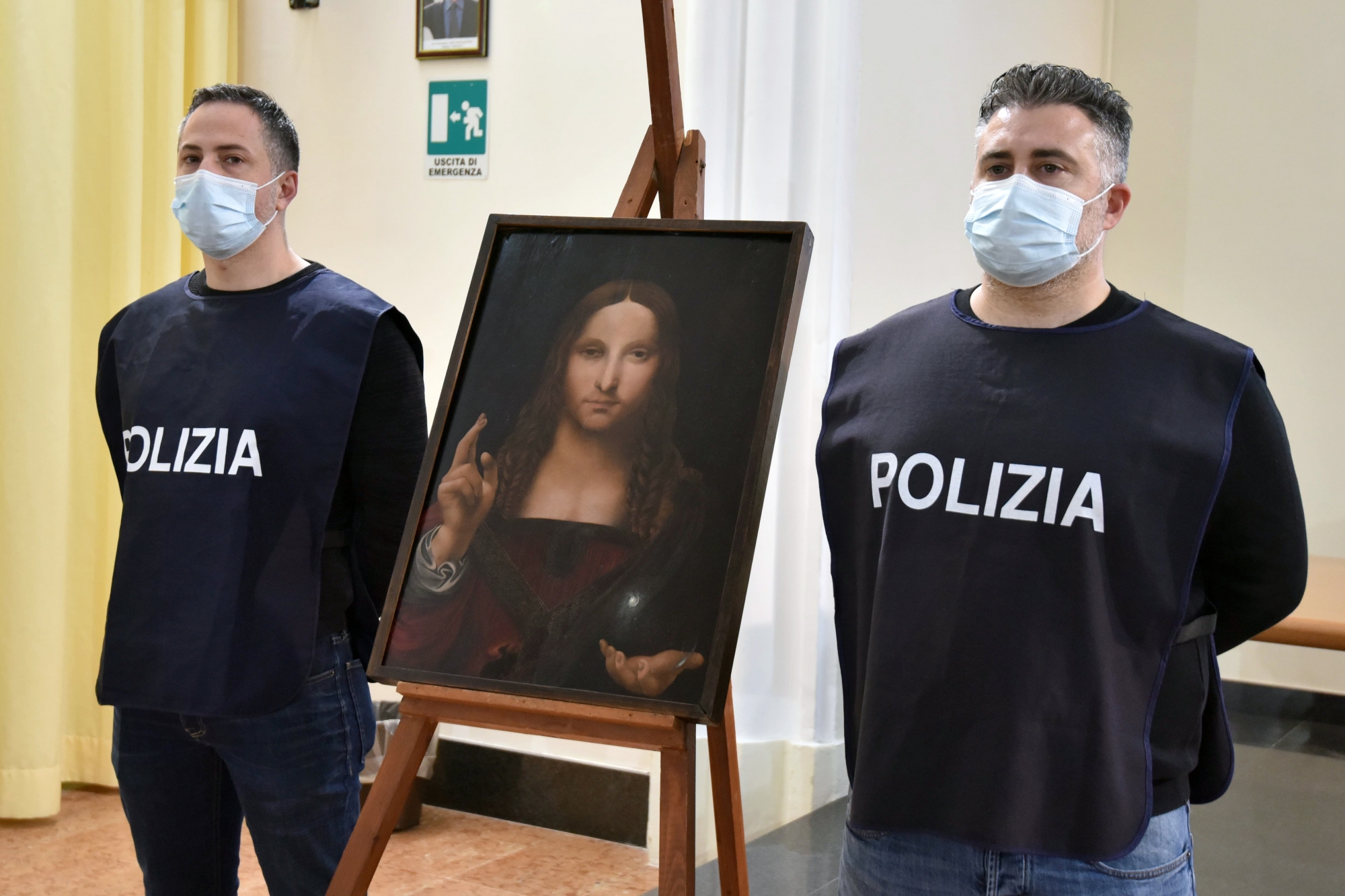 $1B feud involving Leonardo's 'Salvator Mundi' reveals dark side of the art  world - WTOP News