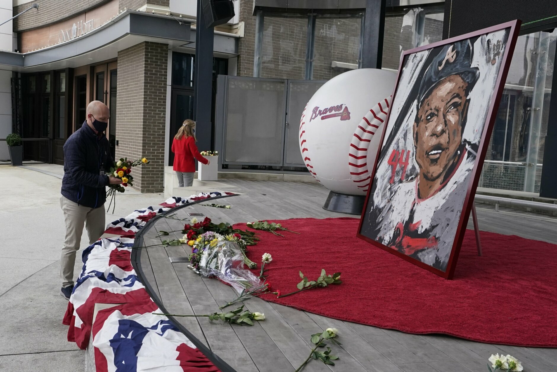 Baseball legend Hank Aaron dies at 86 - The Japan Times