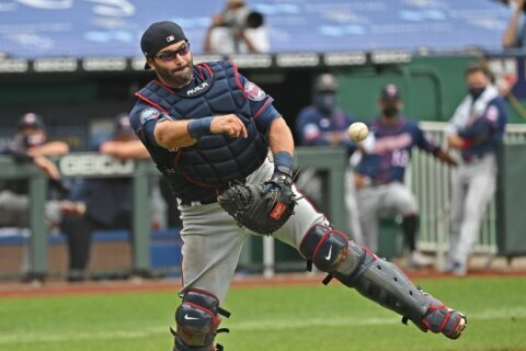Report: Nationals agree to one-year deal with catcher Alex Avila
