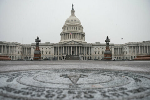 Wintry mix set to mess up DC area overnight