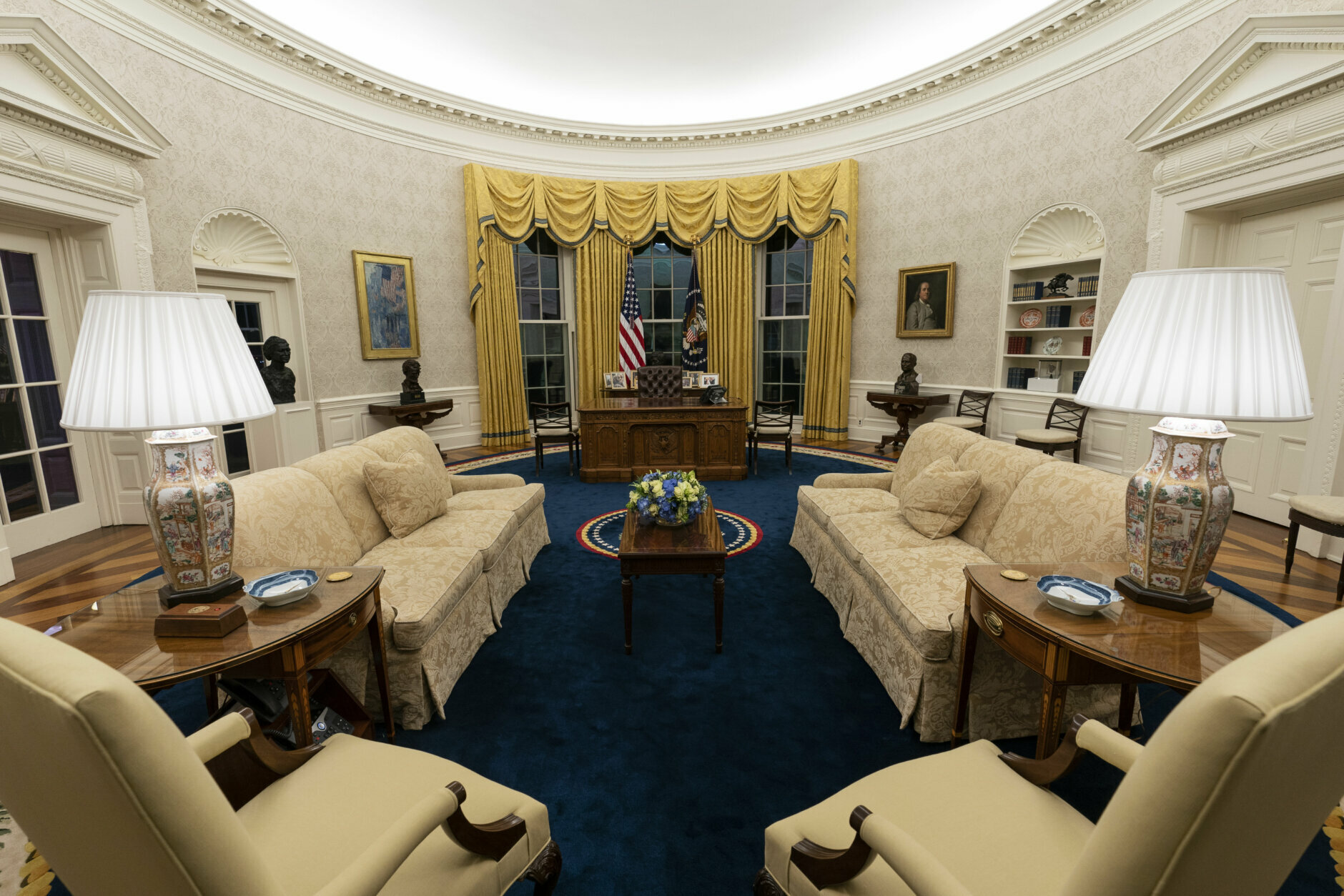 dining room off oval office