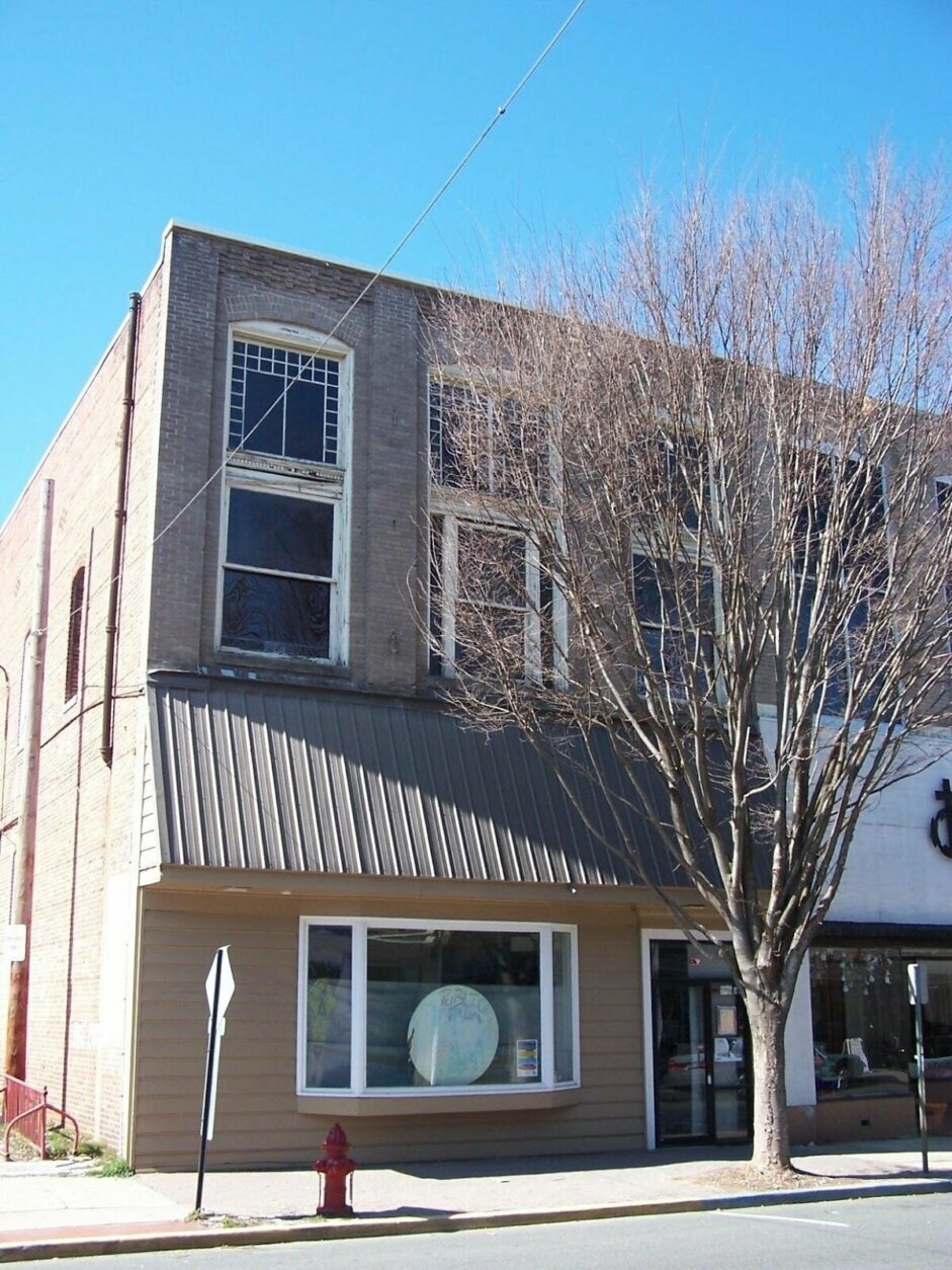 <h3><strong>Stevens Smith &amp; Co. Building</strong></h3>
<p><em>421 Race Street, Dorchester County</em>.</p>
<p>Part of Cambridge&#8217;s historical district, previous alterations to this currently vacant storefront preserved its barrel-vaulted ceiling with decorative leaded glass. A $1.4 million planned restoration seeks to bring back its original facade using historical photographs. The upper floor will be set aside for residential use.</p>
