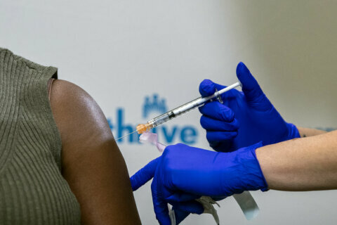 DC health director warns of COVID-19 vaccine scam
