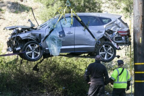 LA sheriff calls Tiger Woods crash ‘purely an accident’